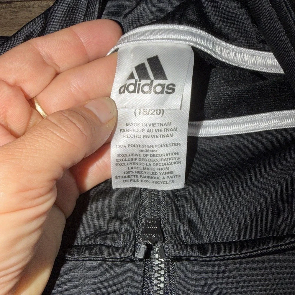 Adidas Classics Black Track Jacket Youth Xl (18/20) Striped Sleeves